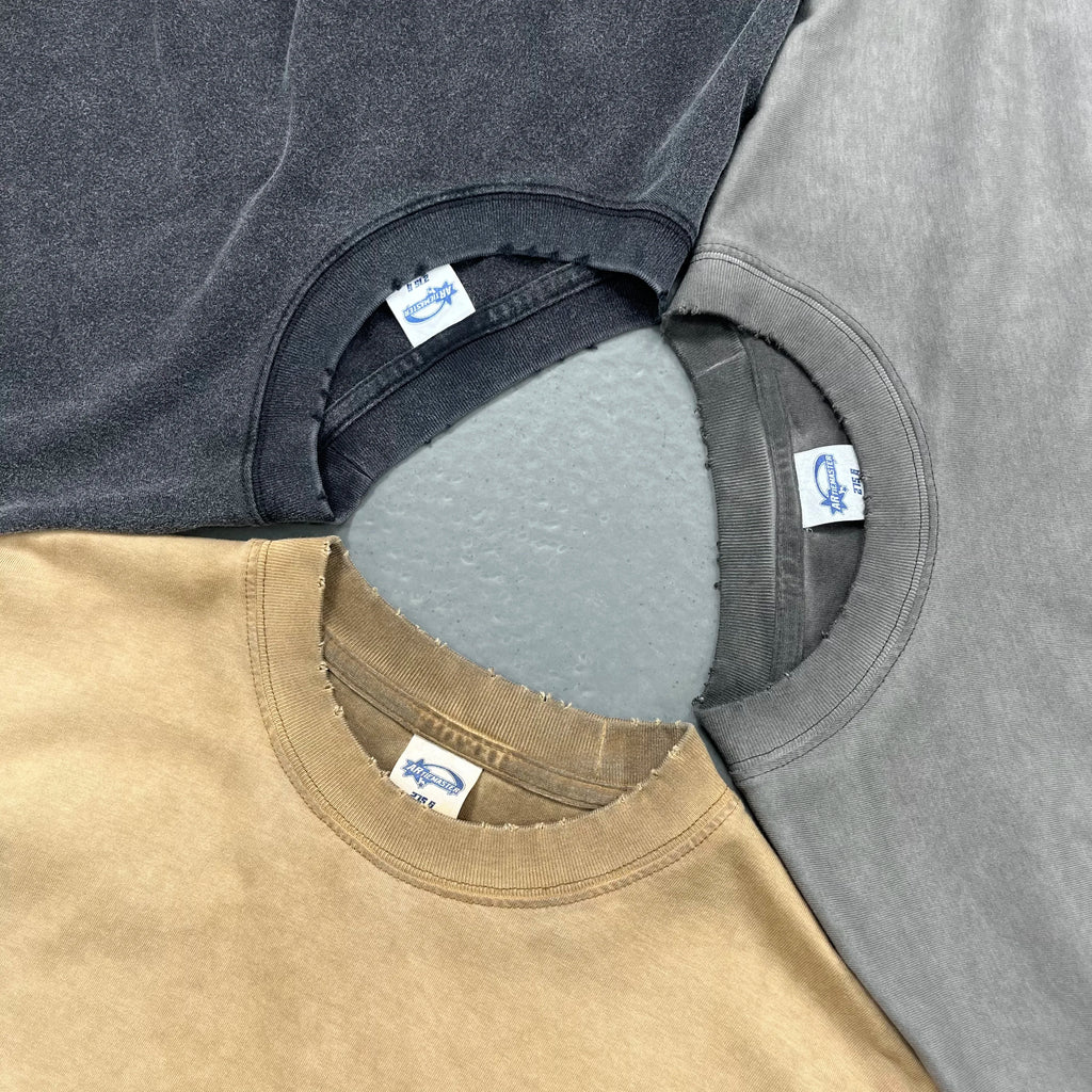 Long-sleeved t-shirt with bottom color