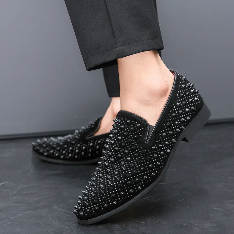 Rivet hot diamond Loafers men's British vintage rhinestone hipster leather shoes