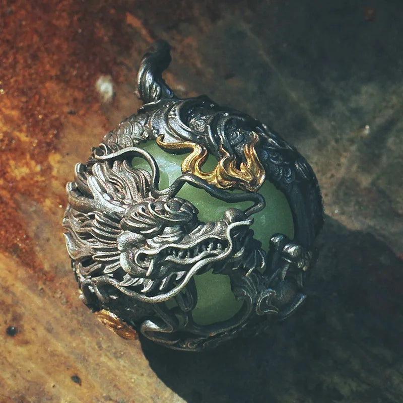 Chinese Retro Cornered Flying Circling and Imitating Emerald Dragon Necklace