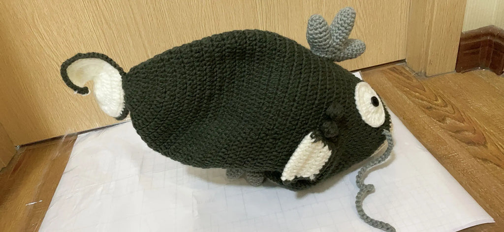 Color Goldfish Carp Beanie Handmade Knitted Winter Thick Cap