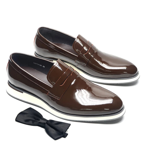 Luxury Designer Loafers Shoes for Men Solid Color High-grade Whole Patent Leather