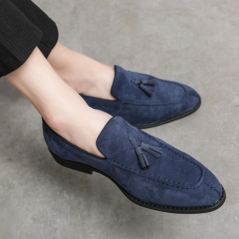 Men's Loafers Suede Vintage Slip-on Men Dress Tassel pointed shoes
