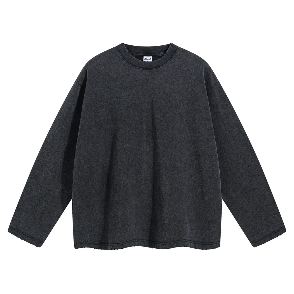 Long-sleeved t-shirt with bottom color